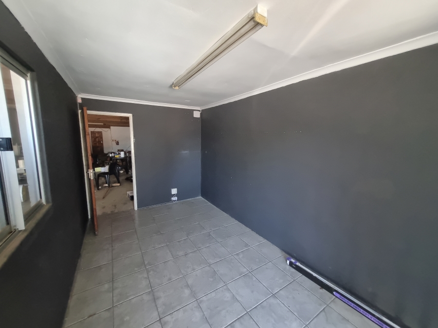 Commercial Property for Sale in Stikland Industrial Western Cape